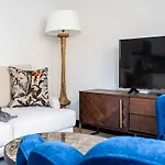 מלון דירות Bob W Katajanokka 4*