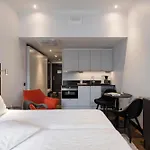 Bob W Katajanokka מלון דירות 4*