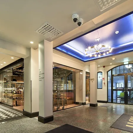 Bob W Katajanokka Helsinki