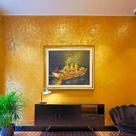 Bob W Katajanokka Apartmanhotel 4*