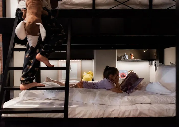 Bob W Katajanokka Helsinki