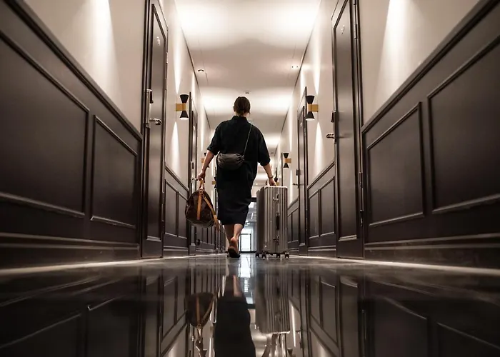 Bob W Katajanokka 4*