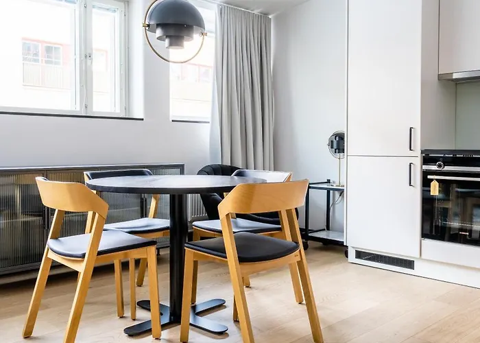 Bob W Katajanokka Helsinky